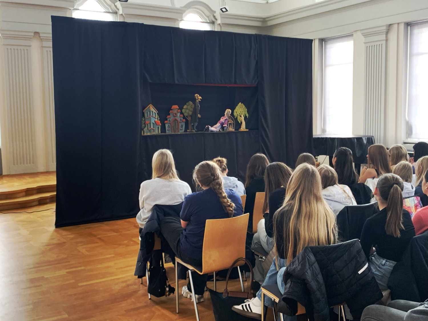 marionettentheather291025 3